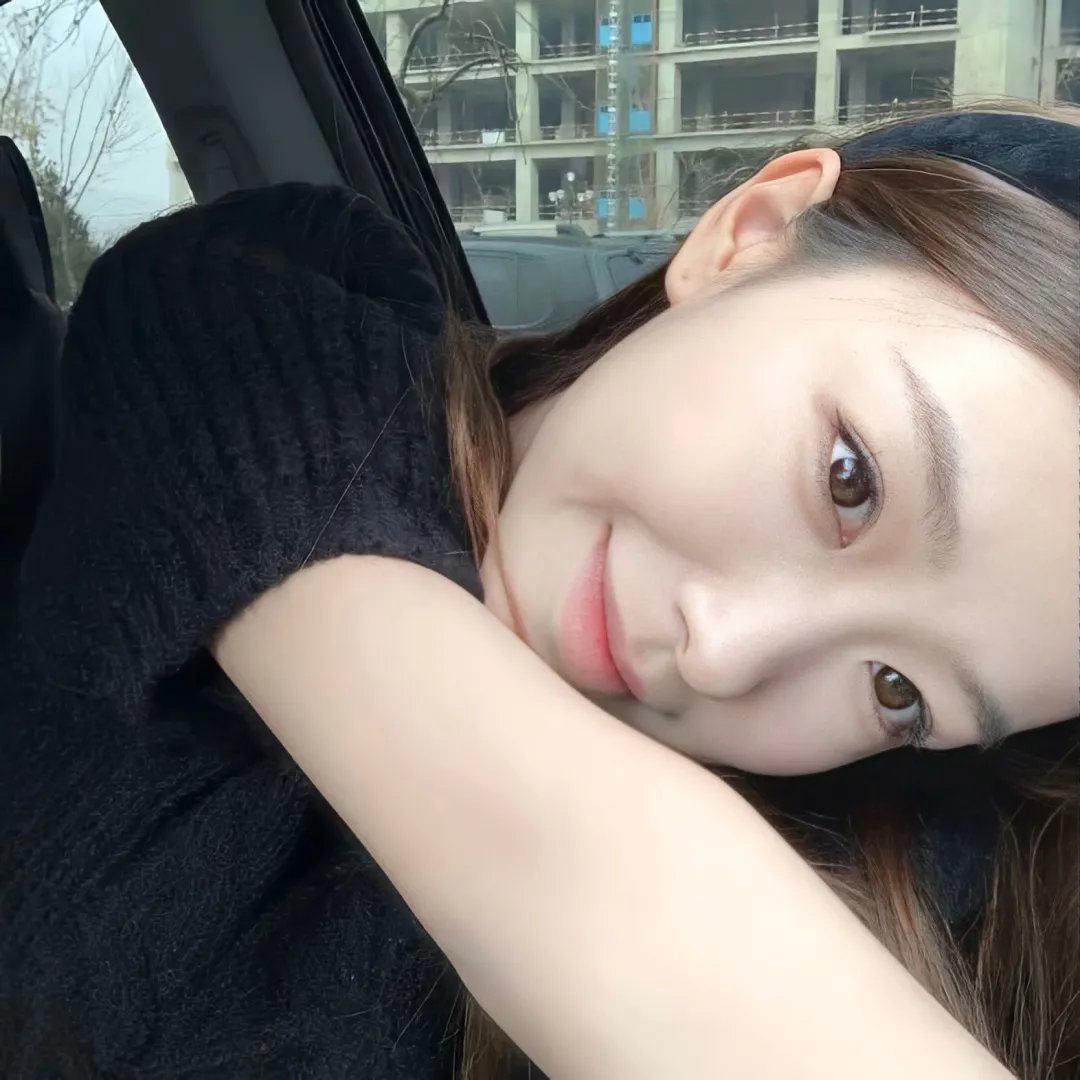 轻拍翻转小魔女